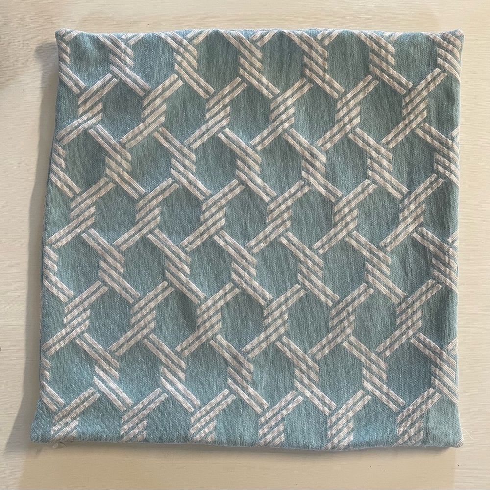 19x19 aqua blue and cream rope pillow cover - Picture 5 of 7